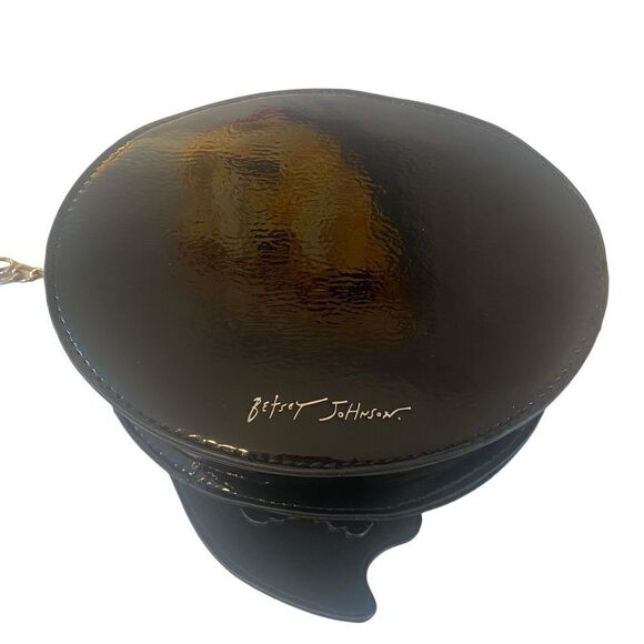 Betsey Johnson XO Wings Black Patent Leather Glow-In-The-Dark Bat Crossover. - Picture 6 of 9